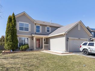 2930 Heather Ln, Montgomery, IL 60538