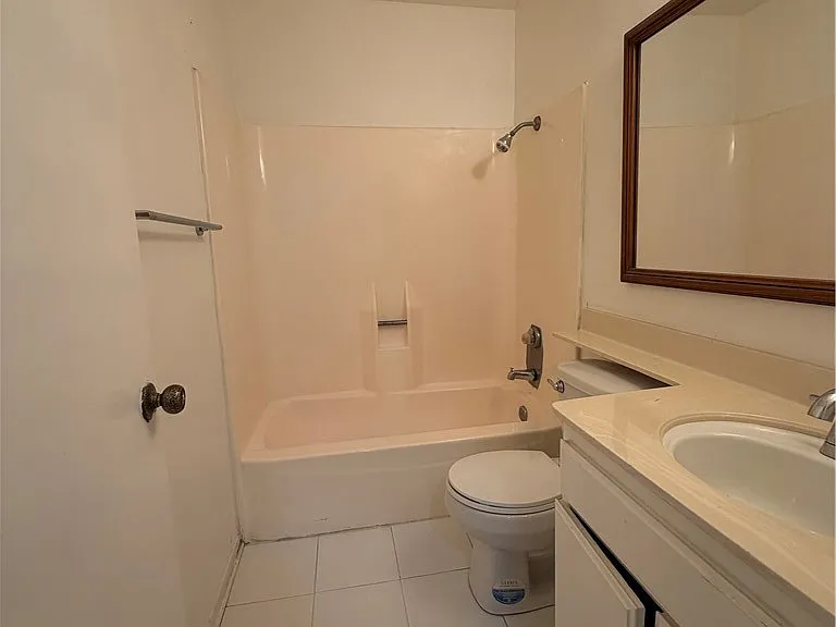 8520 Century Blvd #A — Photo 7