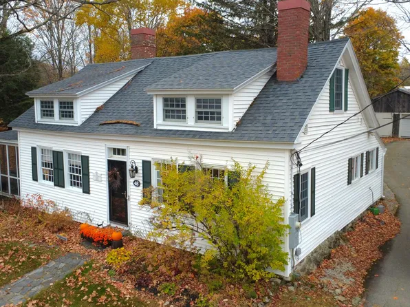 48 Lincoln Street, Paris, ME 04281