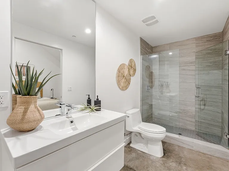 4021 Georgia St #5 — Photo 9