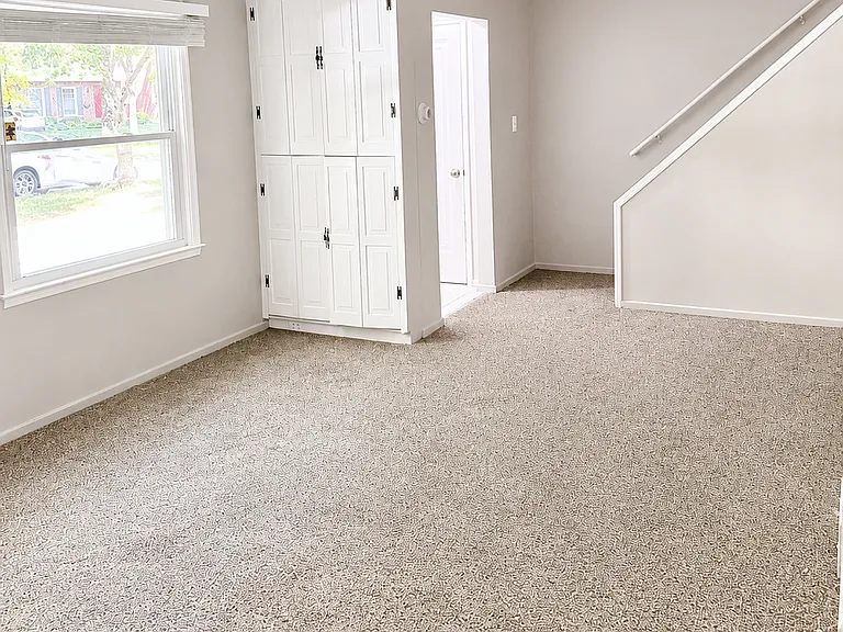 1599 Bournemouth Rd — Photo 11