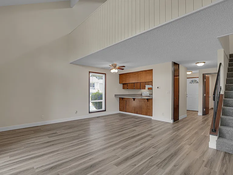LOCKHAVEN HILL ESTATES — Photo 22
