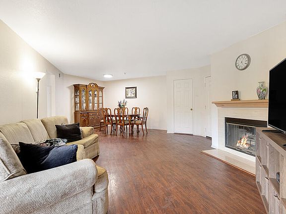 5th image of 653 Oak Run Trl Unit 207