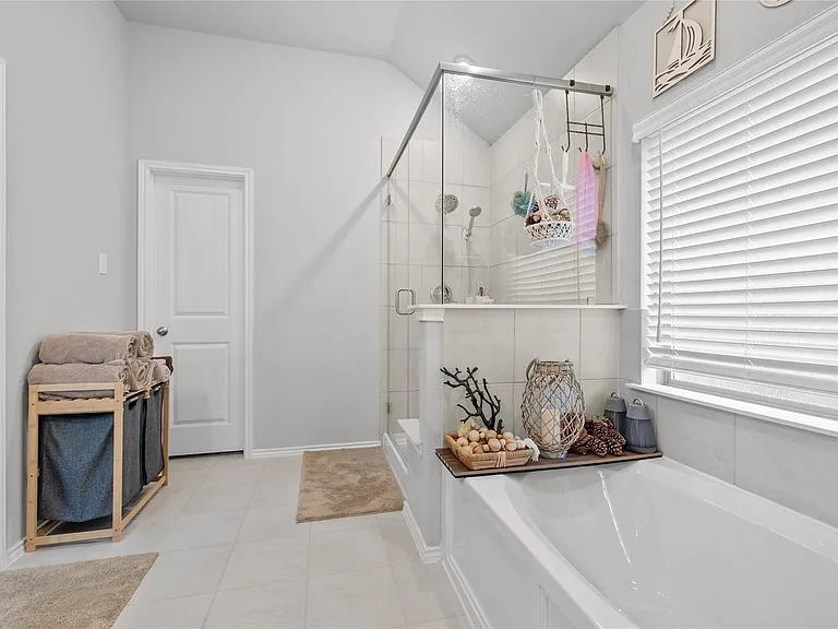 8727 Gleaming Village Way — Photo 20