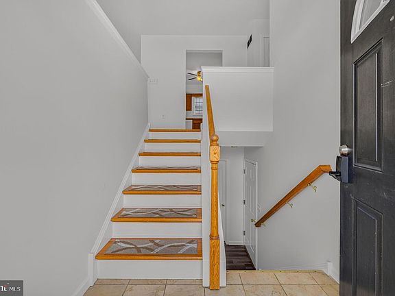 3rd image of 1000 Jean Ave