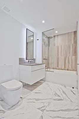 Sold by Landmark Property Holdings LLC | media 17