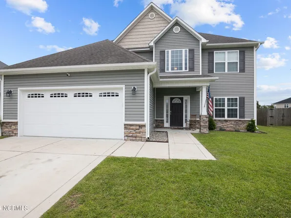 3204 Hardee Farms Dr, New Bern, NC 28562