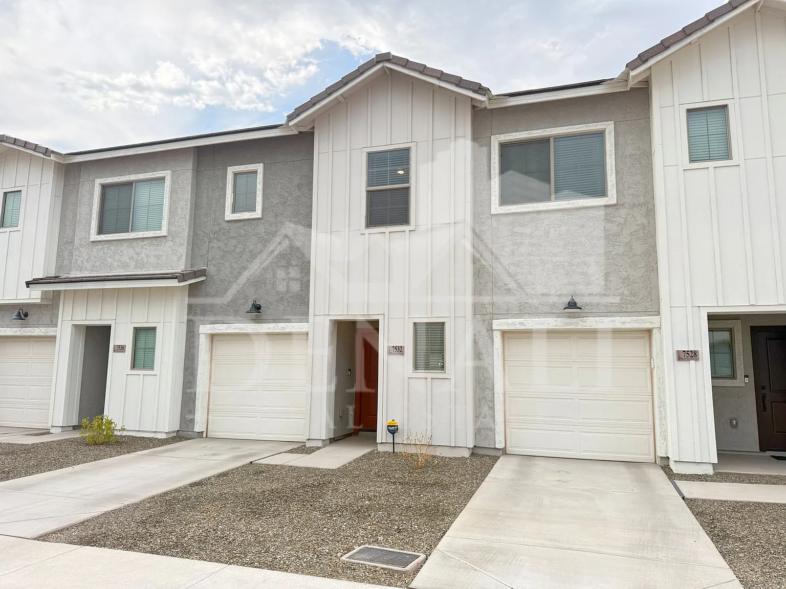 Studio, 2.0 bath, 1456 sqft, $1,995 — Photo 1