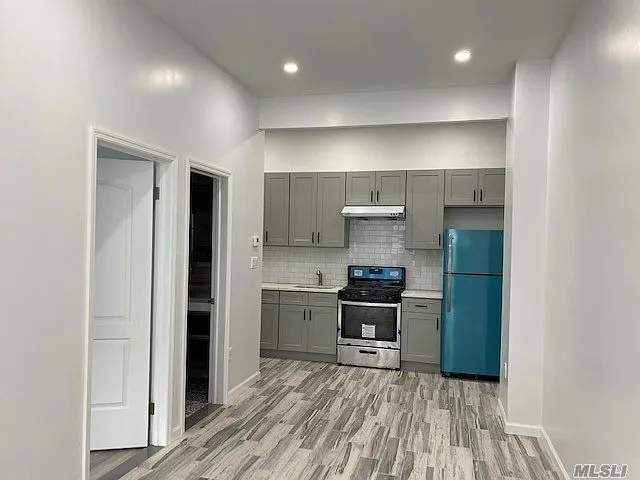 3242 Fulton St #1 photo 1