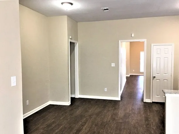 6201 Winter Park Ln — Photo 4