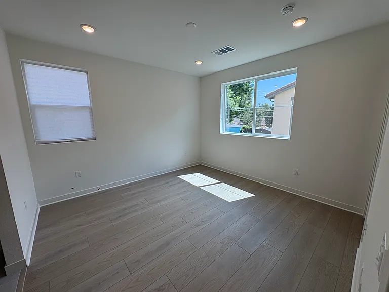 4157 Jasmine Ln — Photo 28