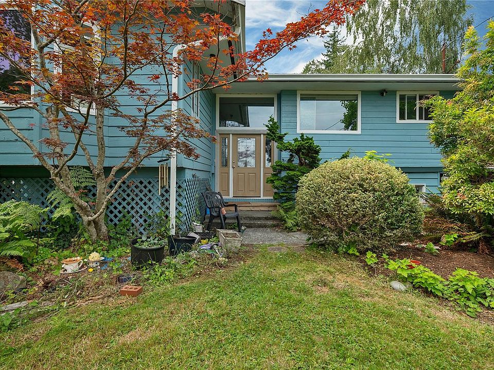 1st image of 4068 Barclay Rd