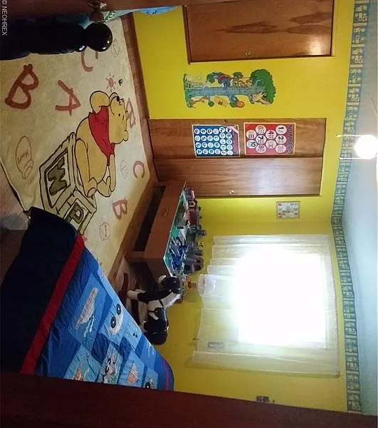 Thumbnail 12