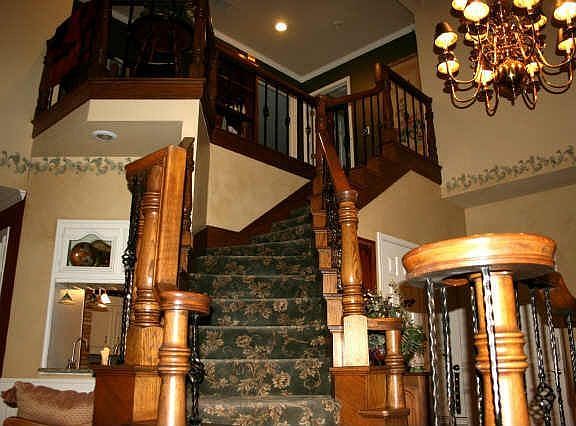 3rd image of 60 Sand Creek Cir