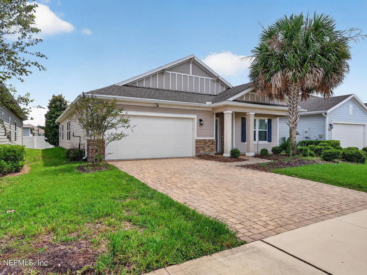 3 bed, 2.0 bath, 2126 sqft, $2,450 — Photo 2