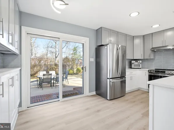 7917 Ashton St, Alexandria, VA 22309