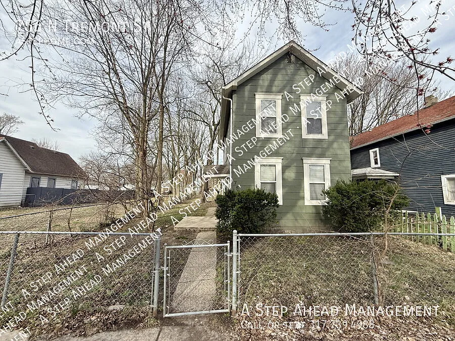 756 N Tremont St photo 1