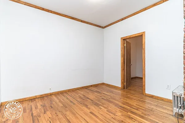 Rented by MySpaceNYC | media 11