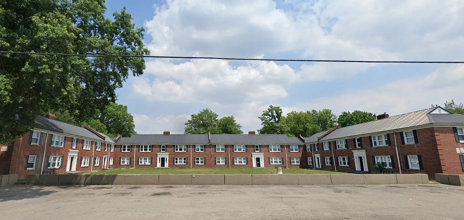 44th Street Apts. — Photo 2