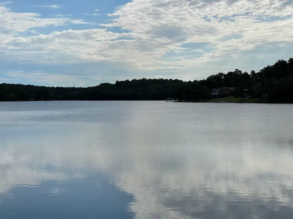 2216 Executive Loop, Horseshoe Bend, AR 72512