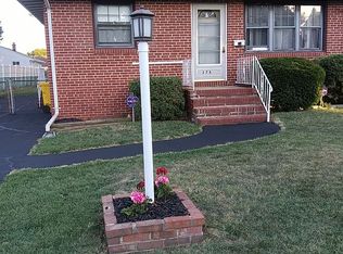 175 Meadow Rd, Pasadena, MD 21122