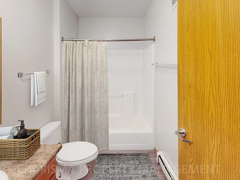 Pheasant View Apartments — Photo 24
