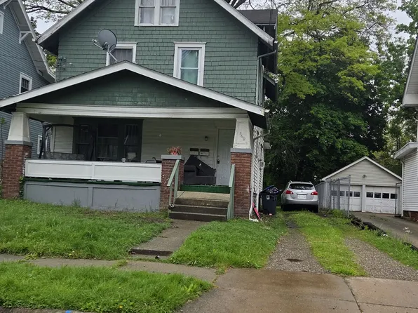 360 Beechwood Dr Unit 1, Akron, OH 44320