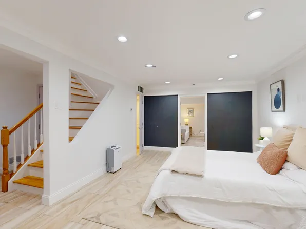 55 Nicole Loop image 19 of 24