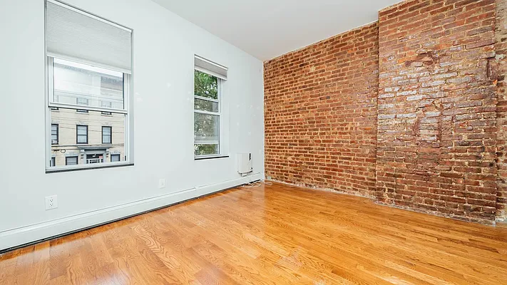 Rented by Compass | media 2