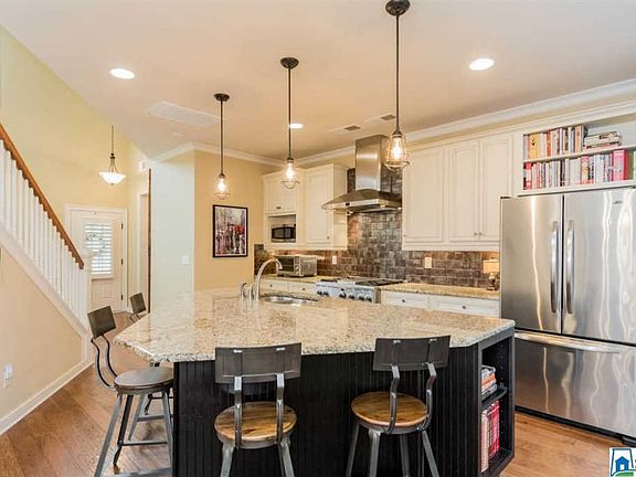 2nd image of 1549 James Hill Way