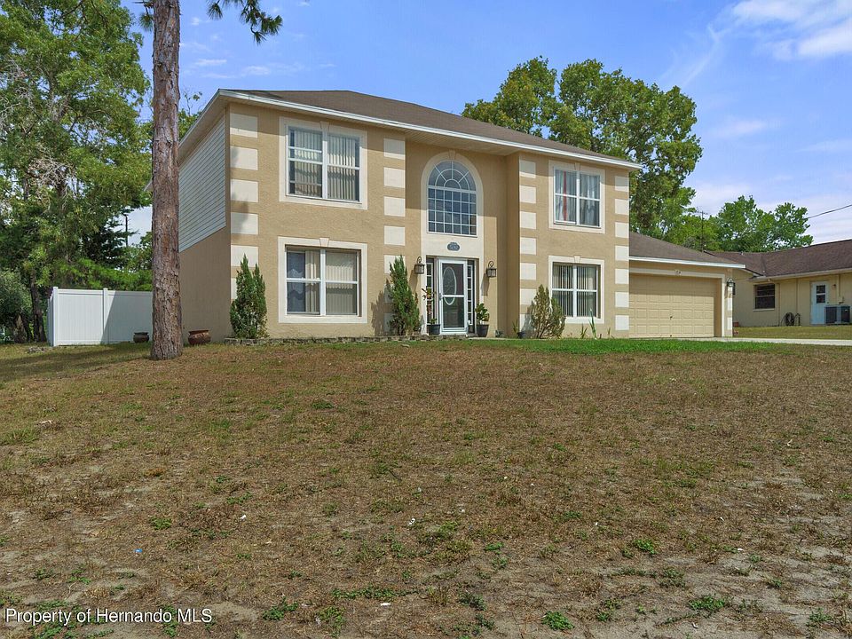 1st image of 5242 Dellbrook Ave