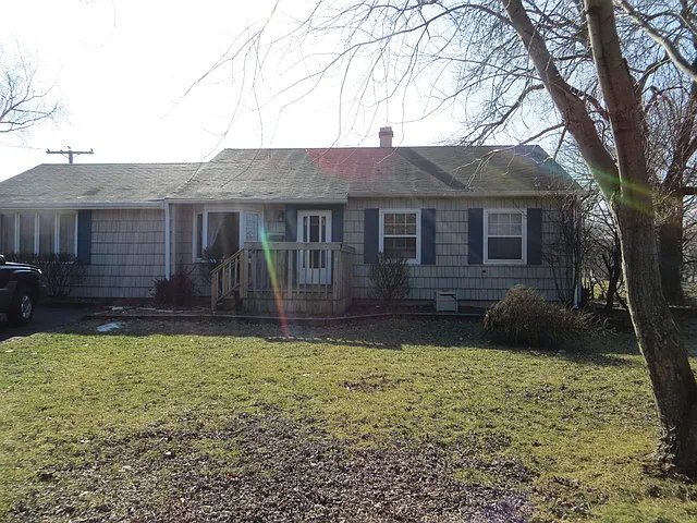 3013 75th St photo 1