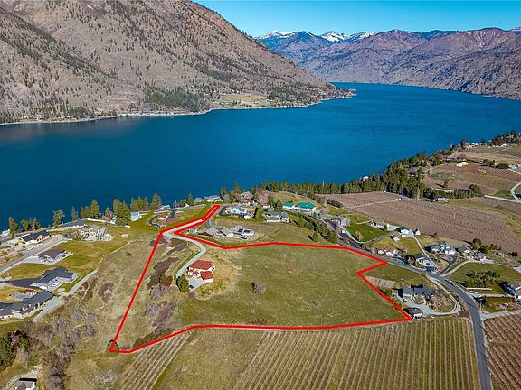 3rd image of 555 Loop Avenue