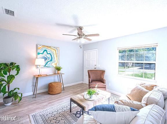 5th image of 4122R Bunnell Dr