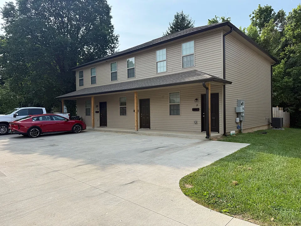 703 E Mount Vernon St