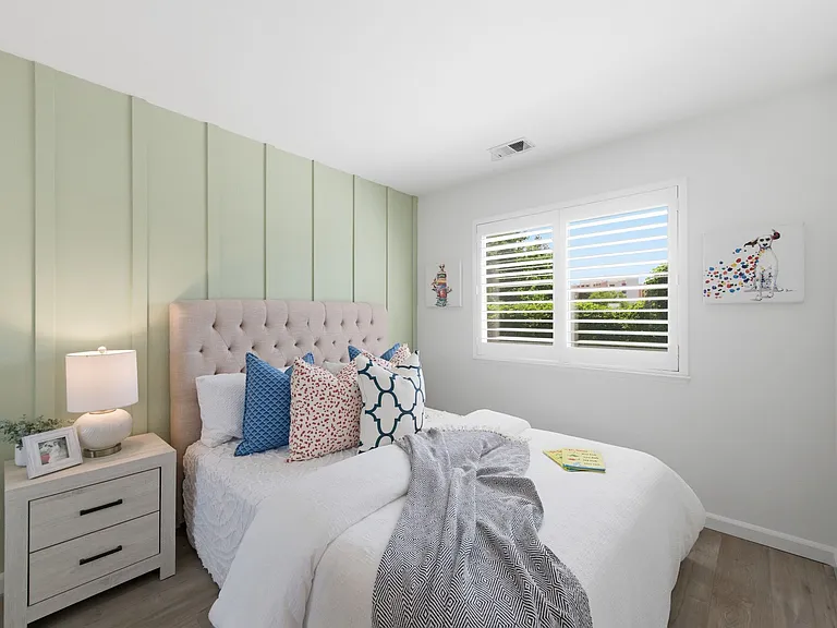 6349 Holly Gillingham Ln — Photo 20