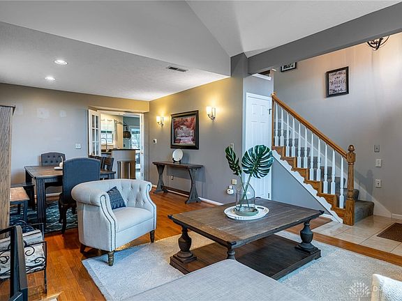 4th image of 2374 Polo Park Dr
