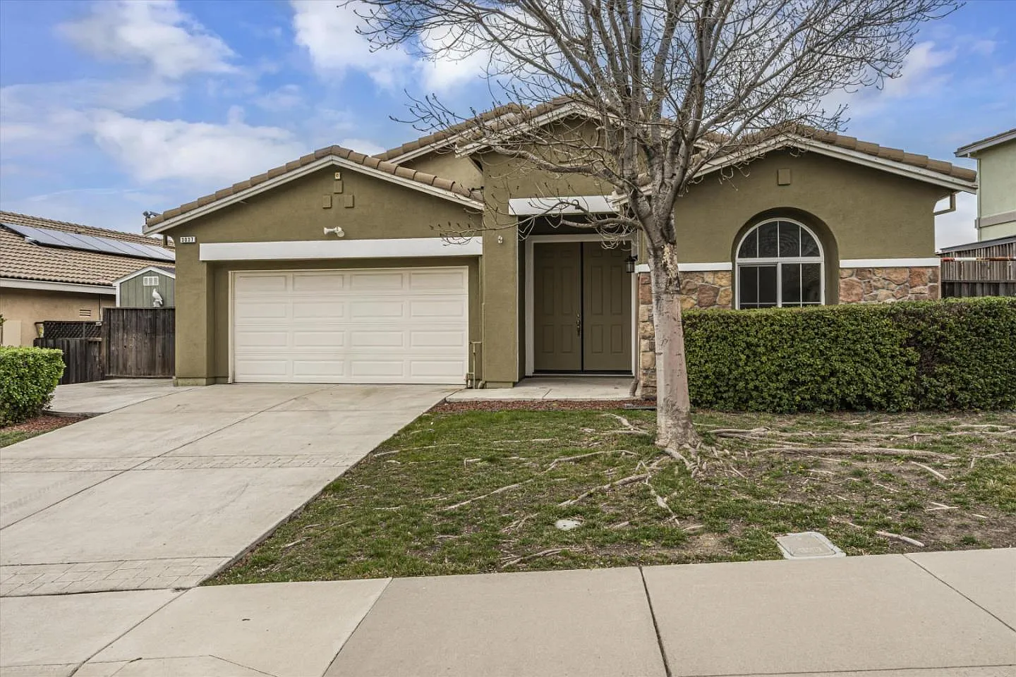 3037 Barranca Dr photo 1