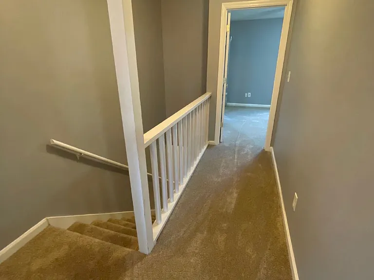 105 Valencia Dr #B — Photo 13