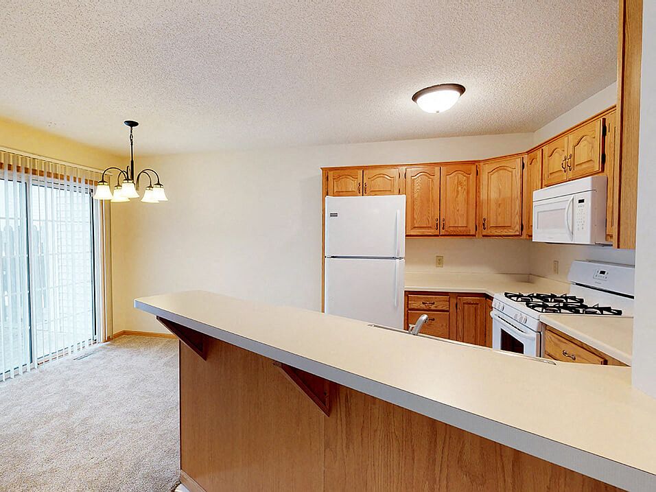 Plenty of Counter Space in Your Kitchen for Cooking