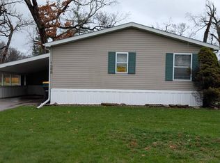 1268 Oak Brook Ln, Portage, MI