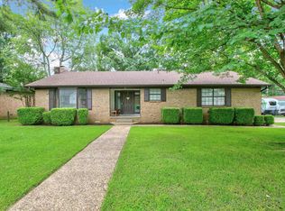 8 Ridgevale Rd, Maumelle, AR 72076