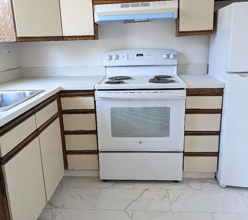 1st image of 46 W 4th Ave APT 211