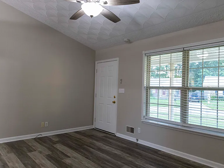 3908 Birch Leaf Ct — Photo 17