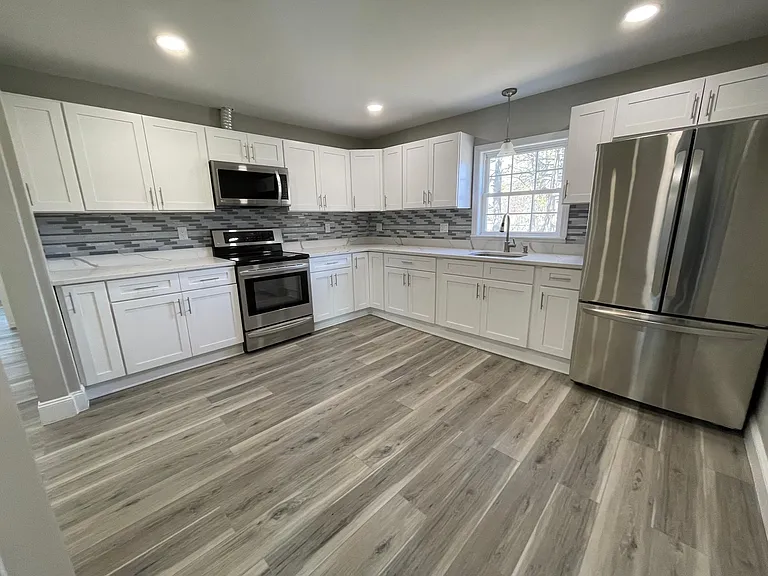 14 Stanley Rd — Photo 4