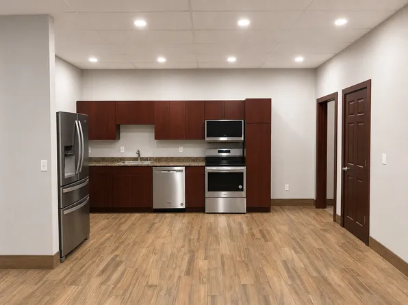 1029 Highway 65, Braham, MN 55006