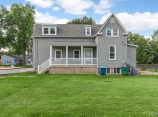 9850 Luna Ave, Saint Louis, MO 63125