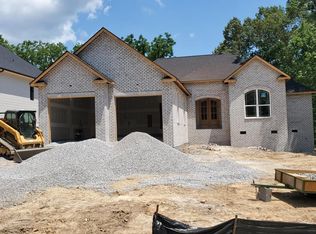 211 Choowa Trce, Tellico Plns, TN 37774