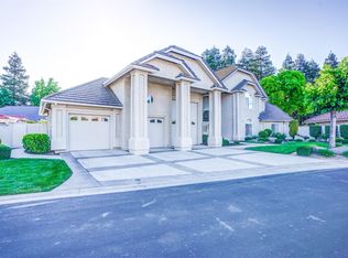 27 Pointe W, Madera, CA 93637