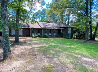 1306 Poplar St, Corinth, MS 38834